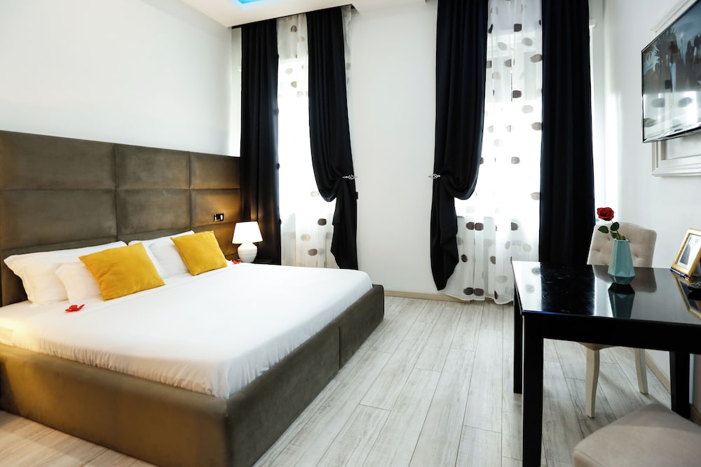 CA Domus Collection Escape Luxury Suite 5