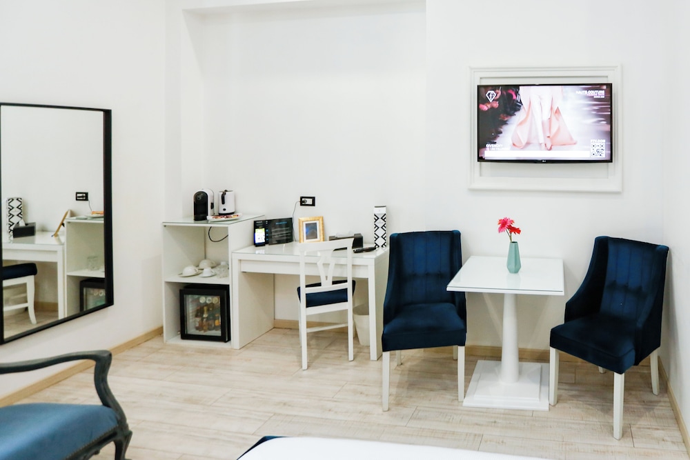 CA Domus Collection Escape Luxury Suite 10