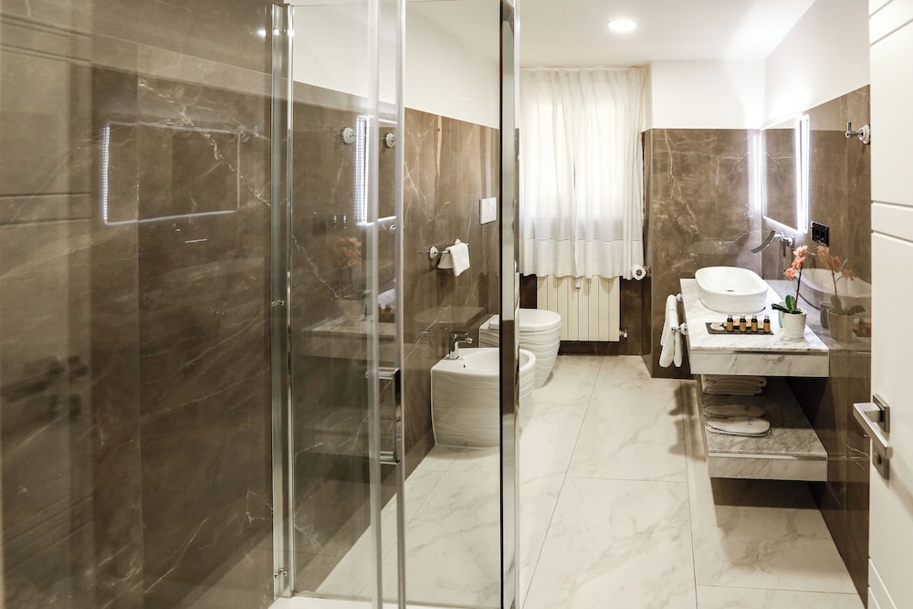 CA Domus Collection Escape Luxury Suite 18