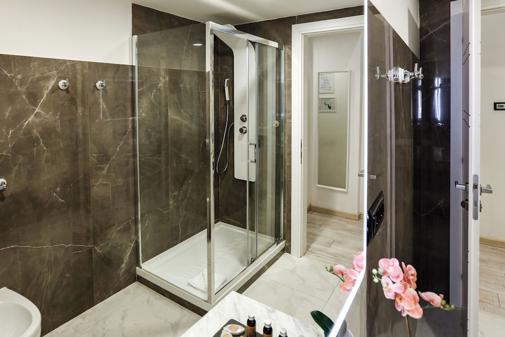CA Domus Collection Escape Luxury Suite 24
