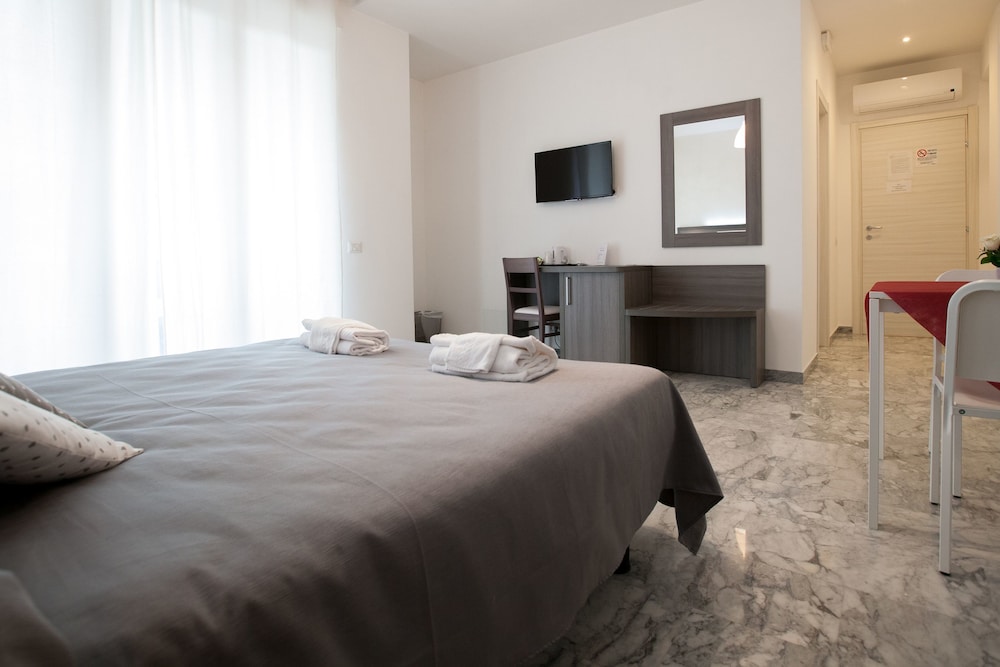 Bed and Breakfast Momenti Romani 14