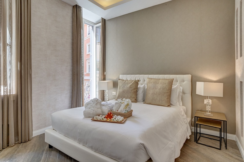 Spagna Boutique Luxury Suites 14