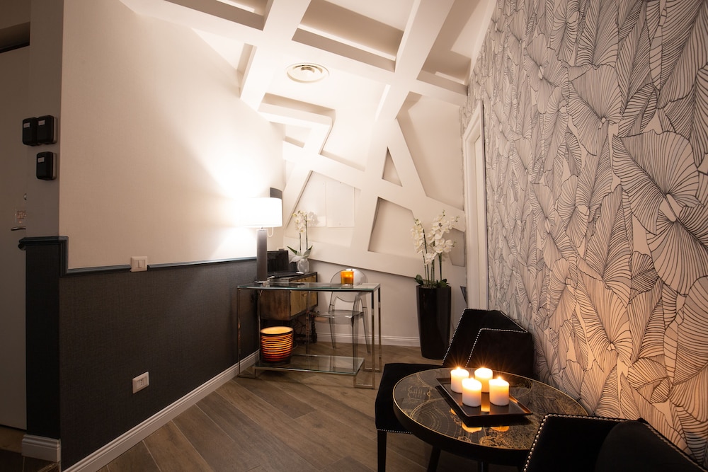 Spagna Boutique Luxury Suites 2