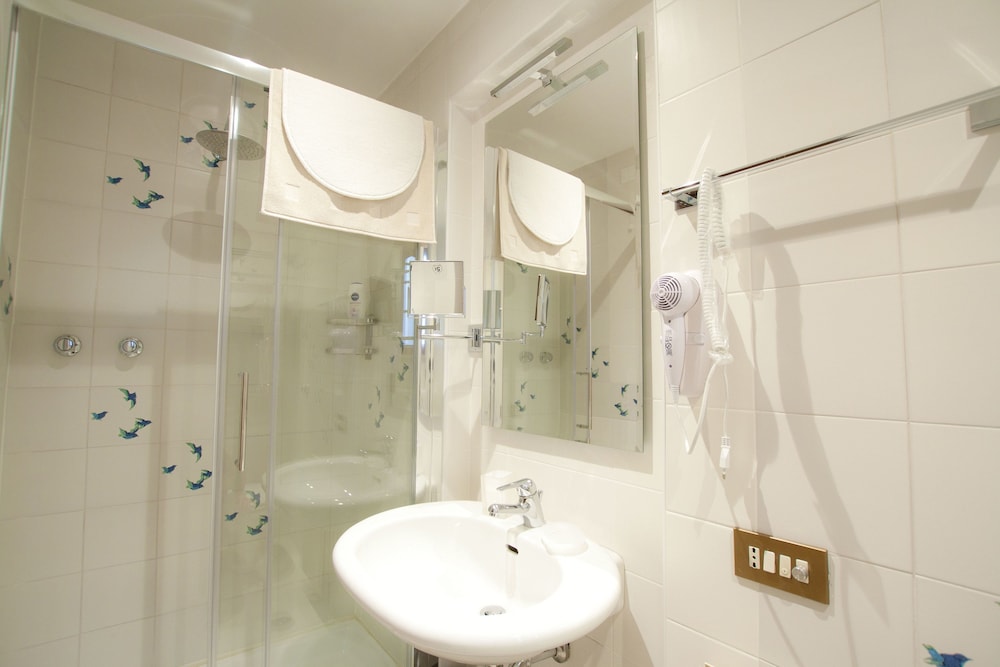 Guesthouse Borromeo Roma 24