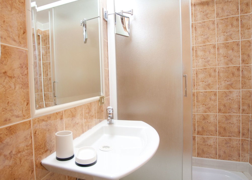 Guesthouse Borromeo Roma 21
