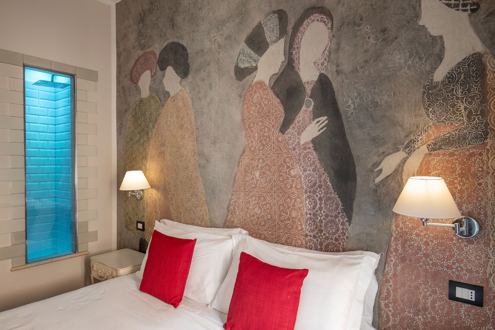 Spagna Secret Rooms 9