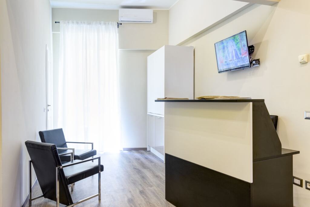 RHS Rienzo Suite 17