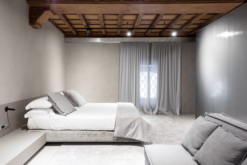 Hotel Dei Barbieri 10