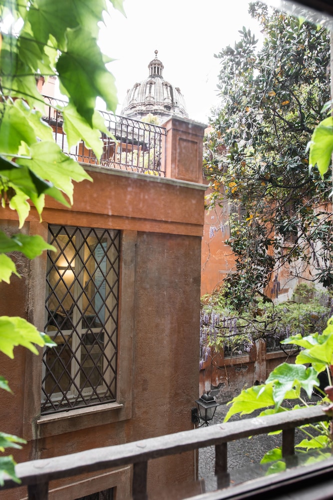 Hotel Dei Barbieri 16