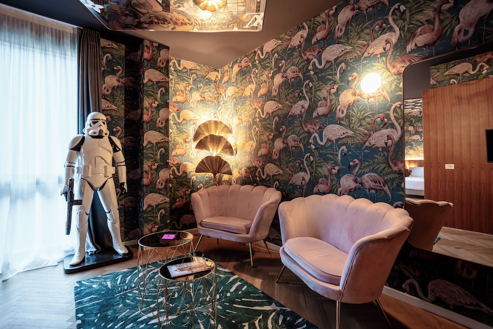 Collini Rooms 12