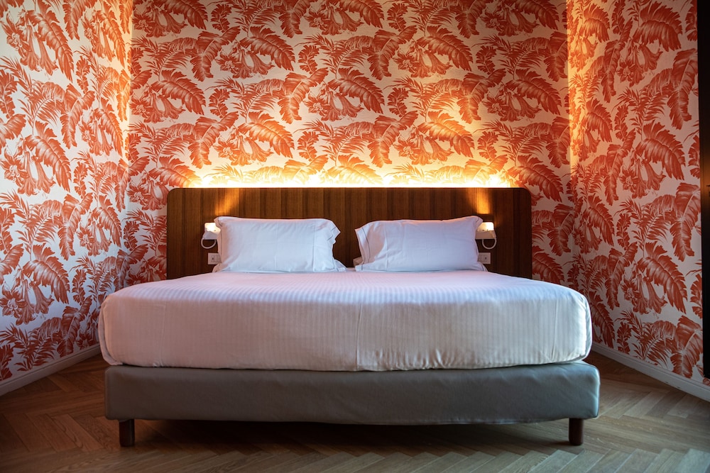Collini Rooms 9