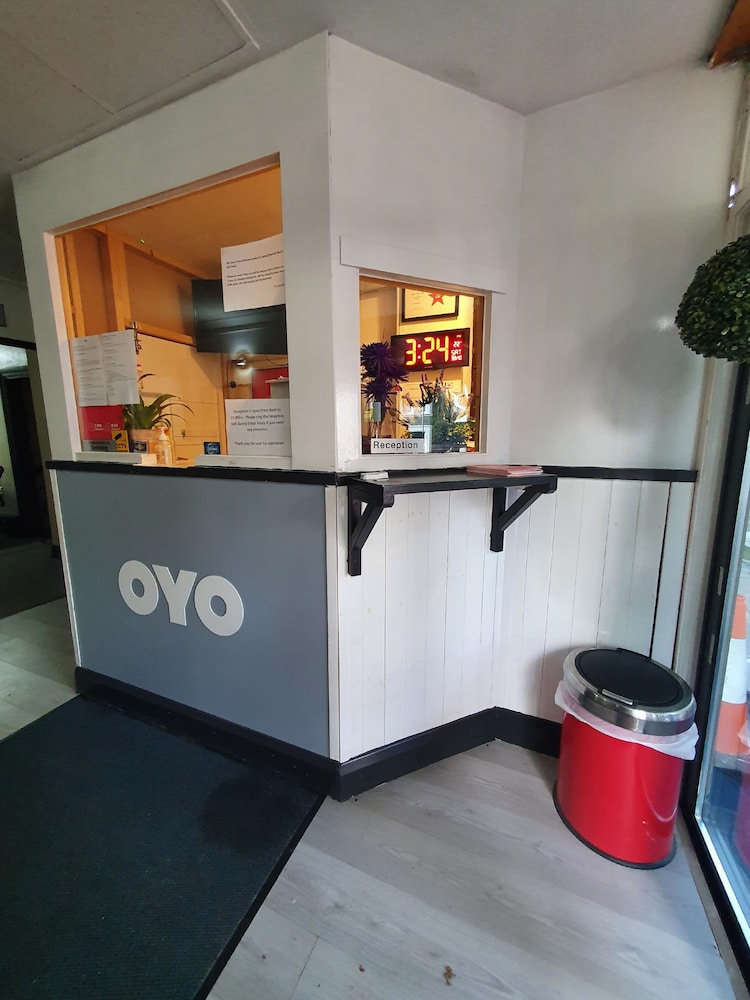 Devine Beach Guesthouse 4