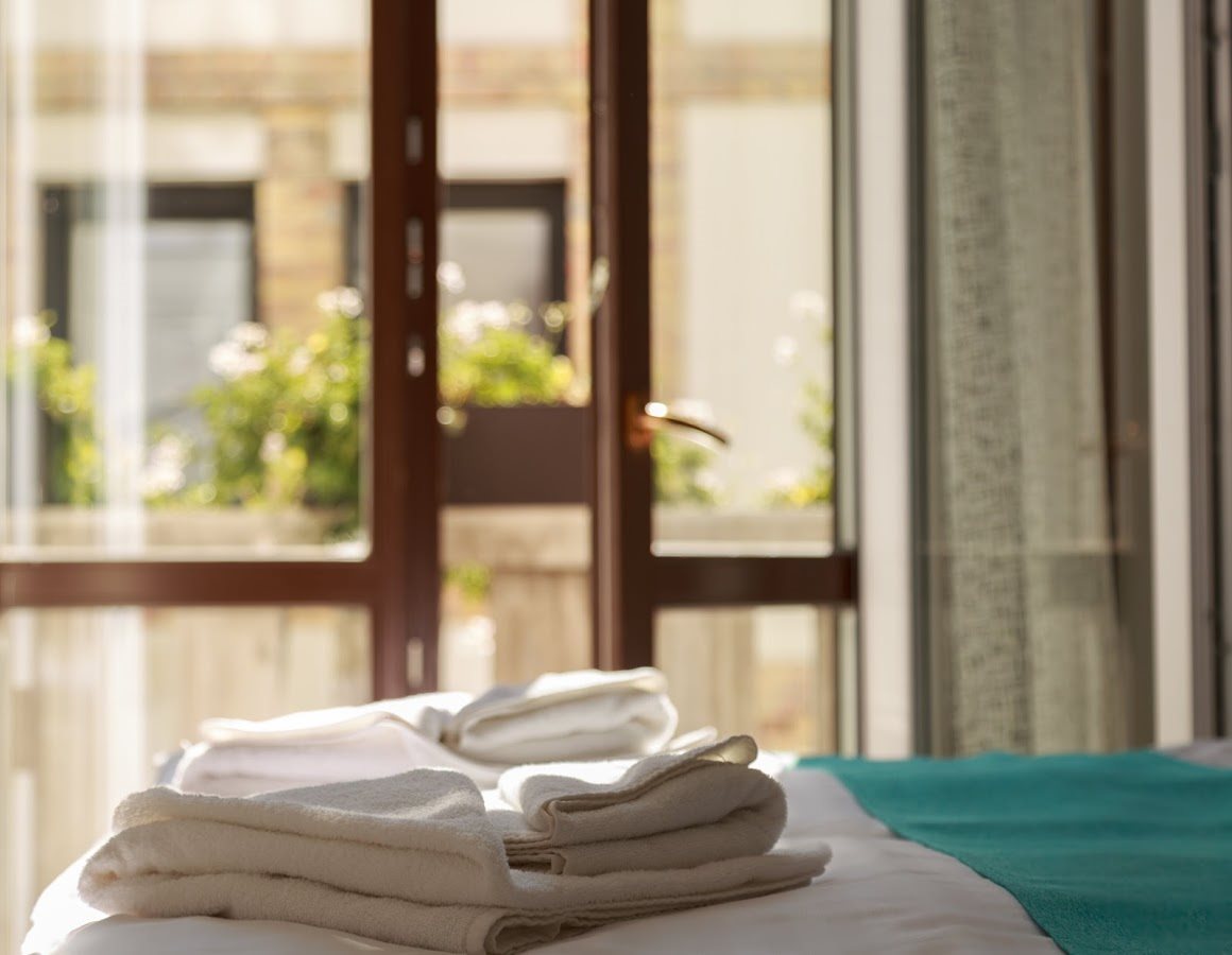 Hotel Mika Downtown 21