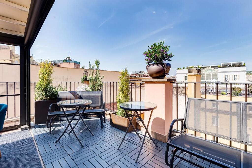 Ripetta Luxurious Suites 16