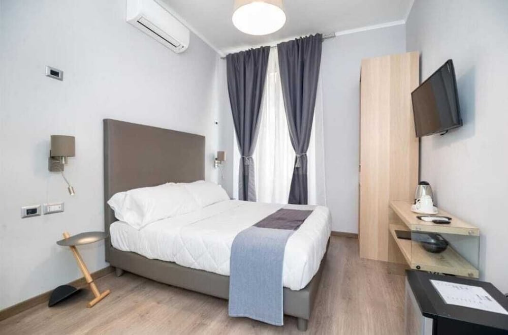 Clementi 18 Suites Rome 12