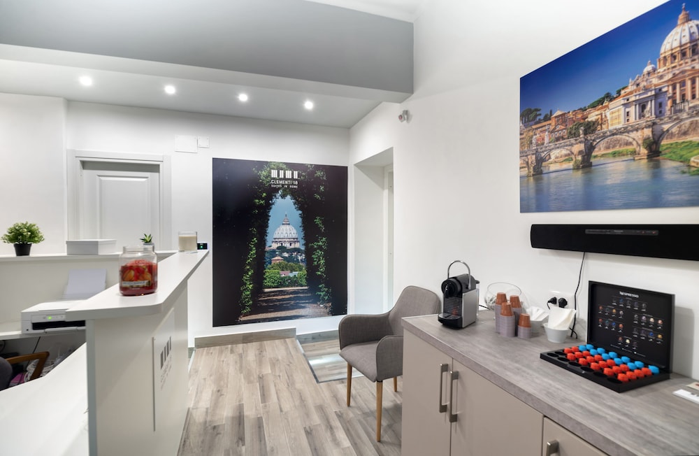 Clementi 18 Suites Rome 2