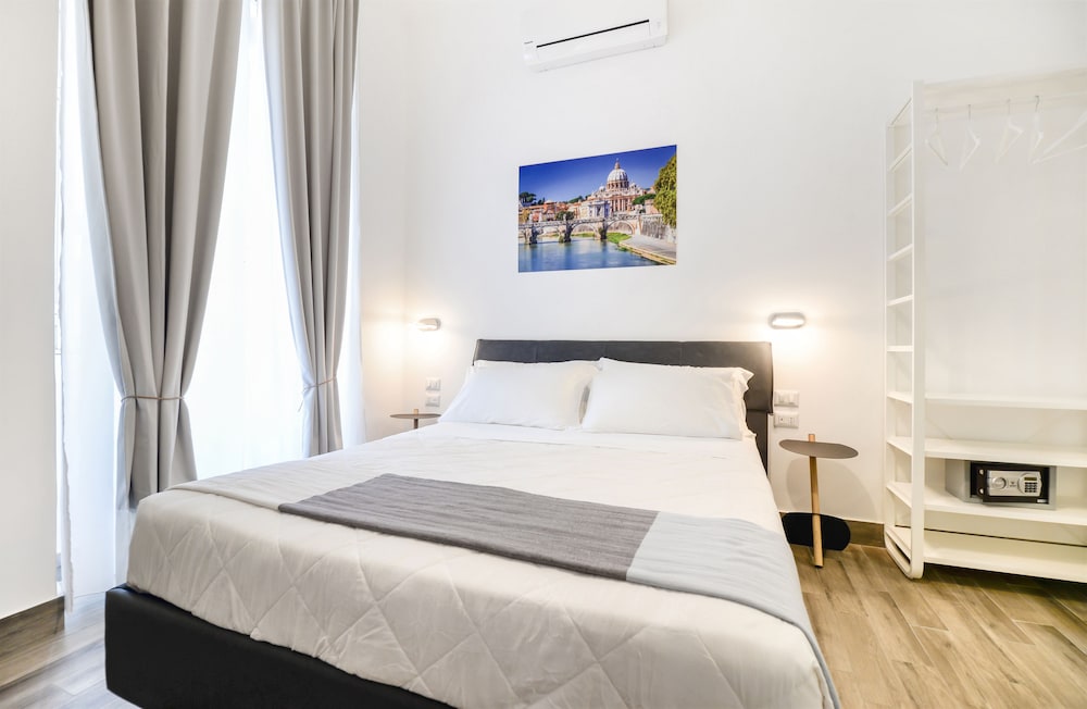 Clementi 18 Suites Rome 5