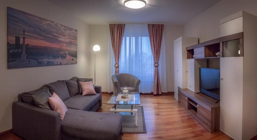 Feel Belgrade Aparthotel 24
