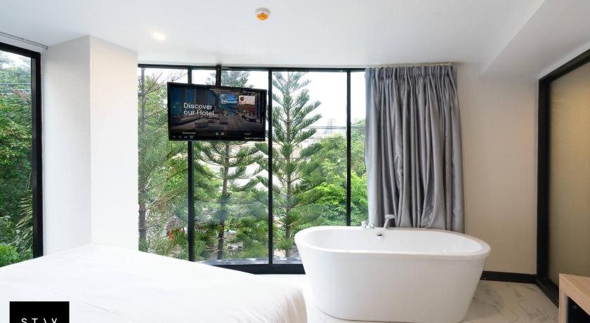 Stay Hotel 2