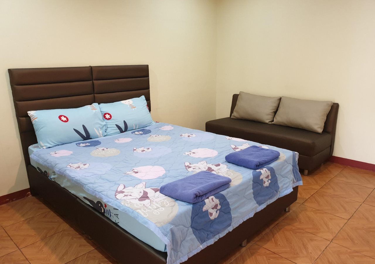 Friend's House Resort 2
