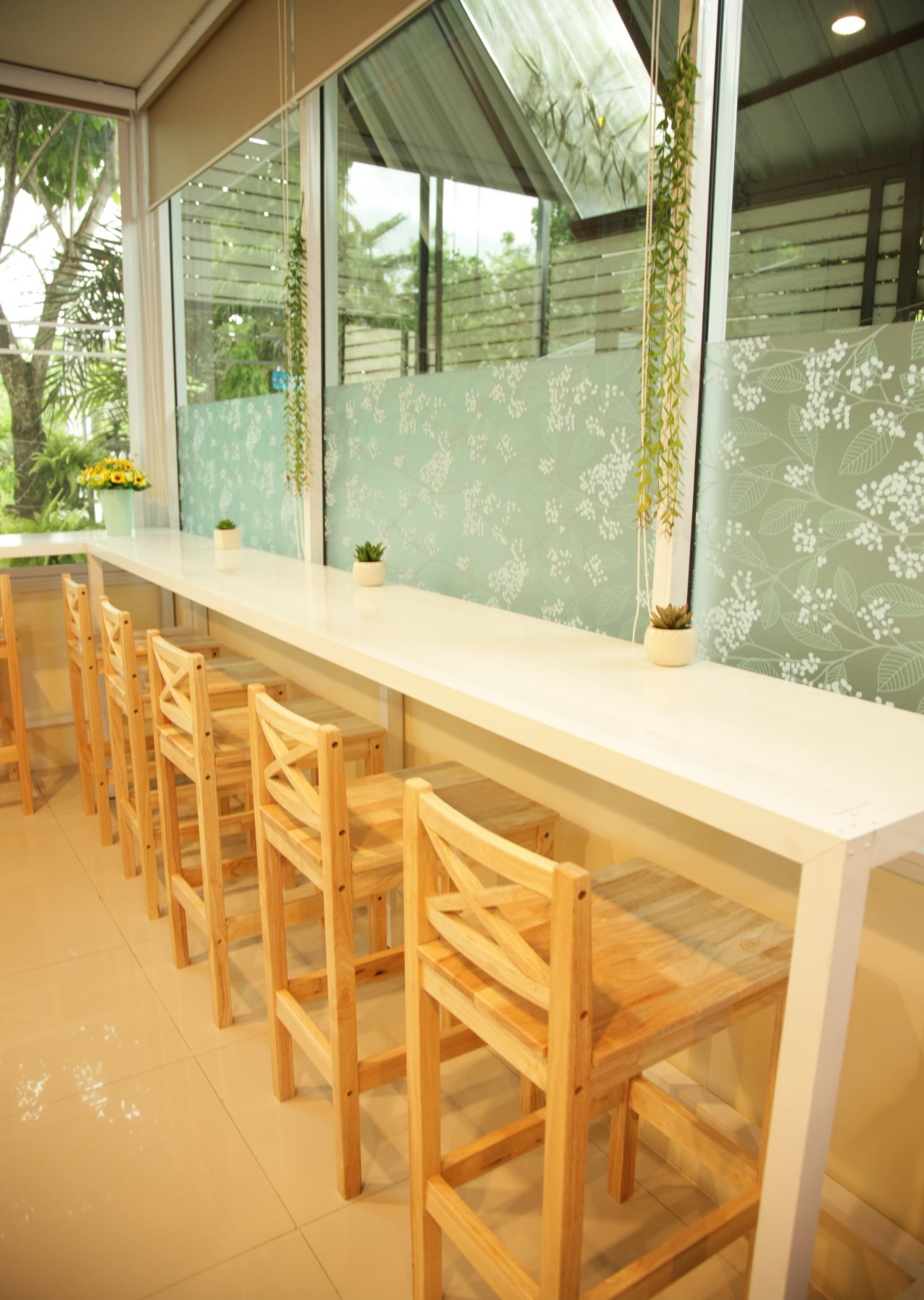 Friend's House Resort 3