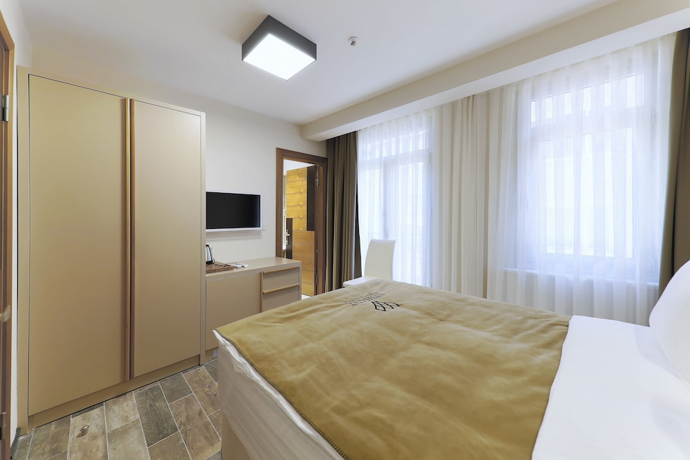Nishant Boutique Hotel 9