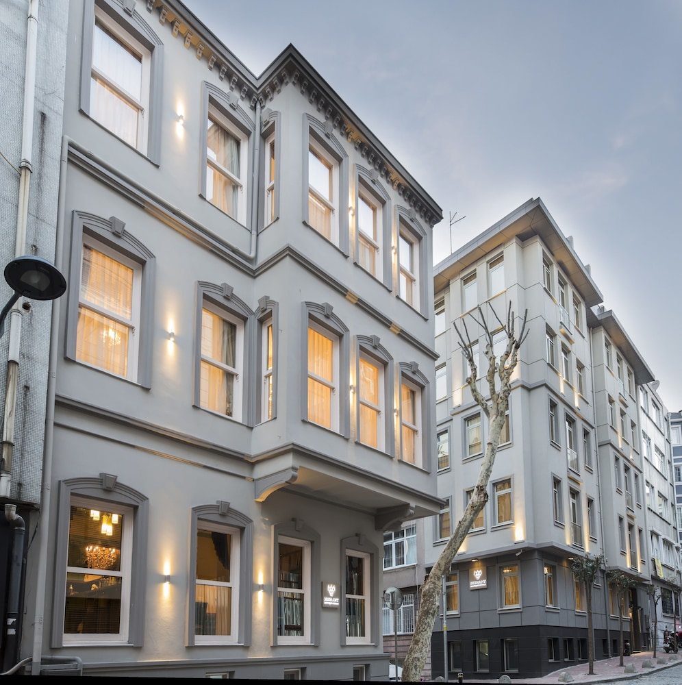 Nishant Boutique Hotel 1
