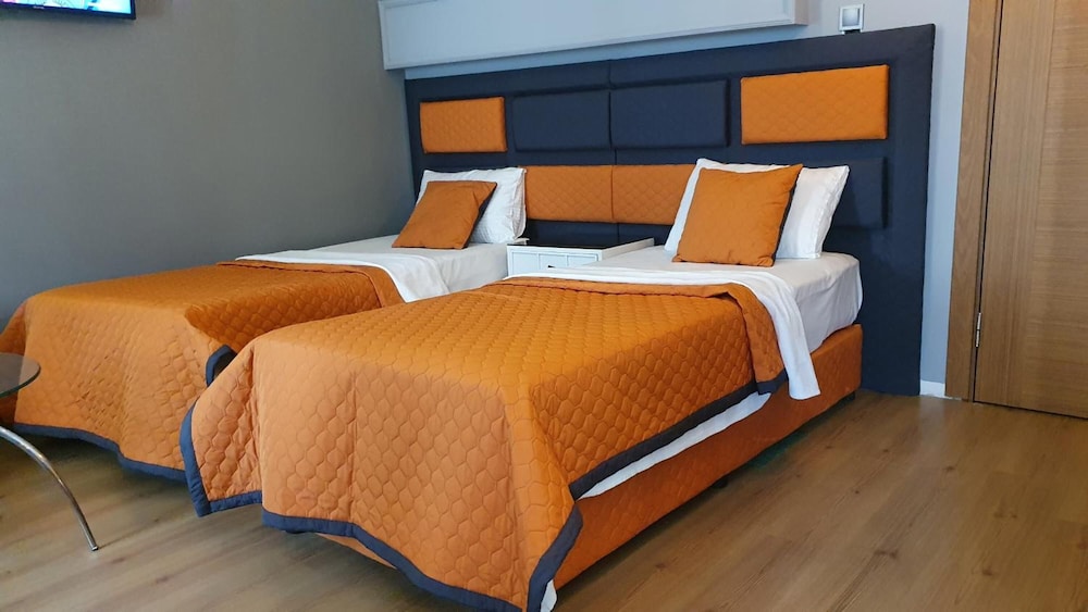 Nfk The House Hotel 6