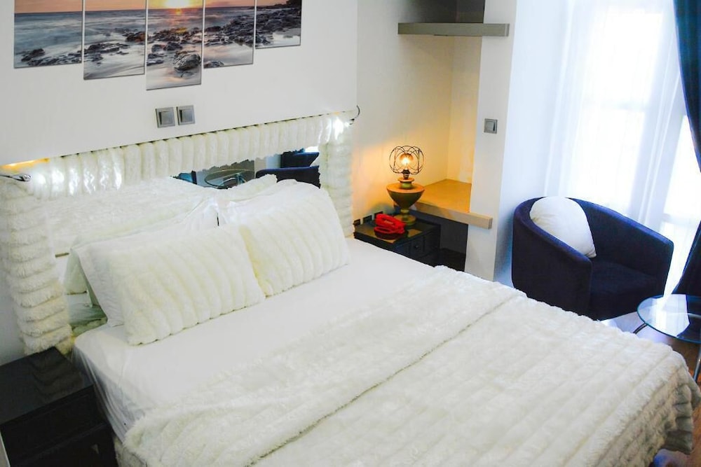 Nfk The House Hotel 19