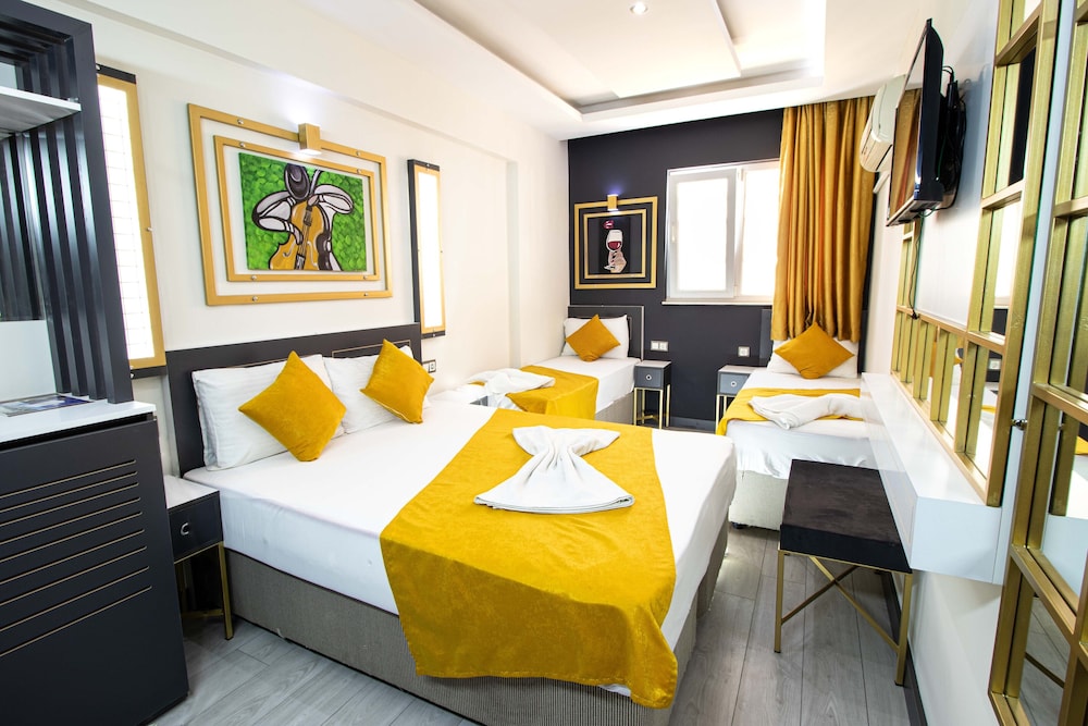 Exporoyal Hotel 24