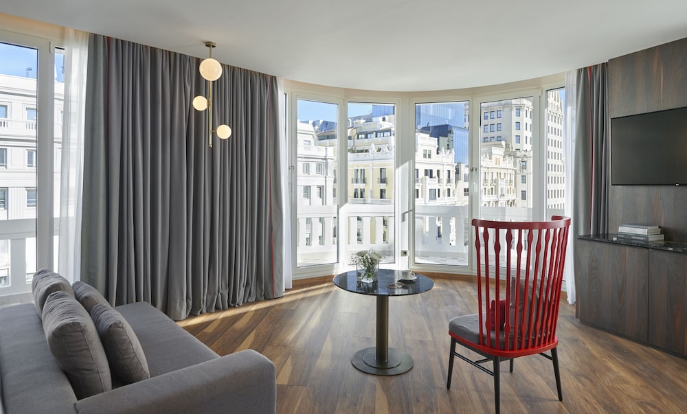 Hyatt Centric Gran Via Madrid 15