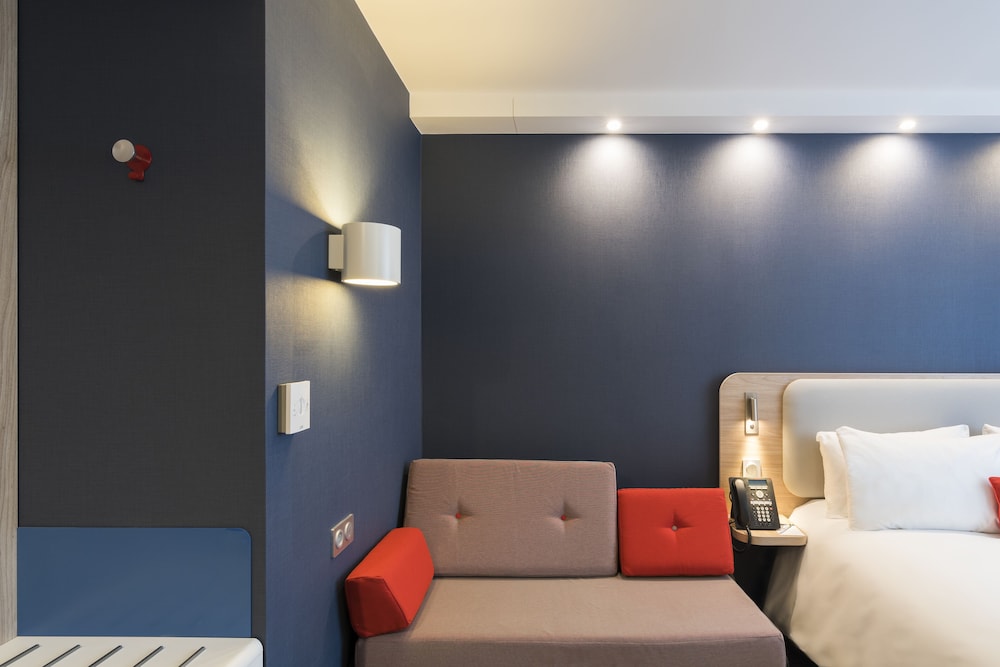 Holiday Inn Express Paris - CDG Airport 9