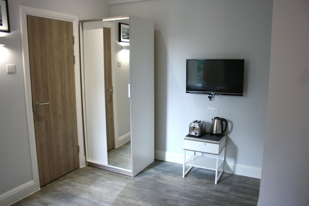 Westciti Caroco Aparthotel 7