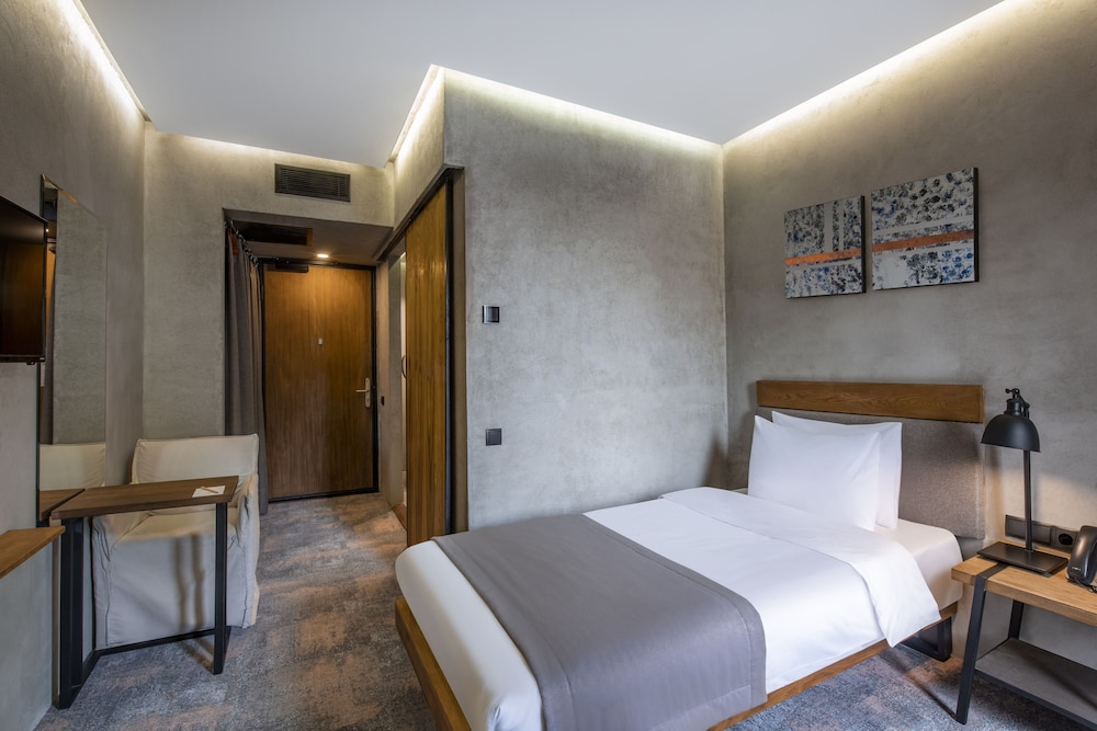 Iota Hotel Tbilisi 12