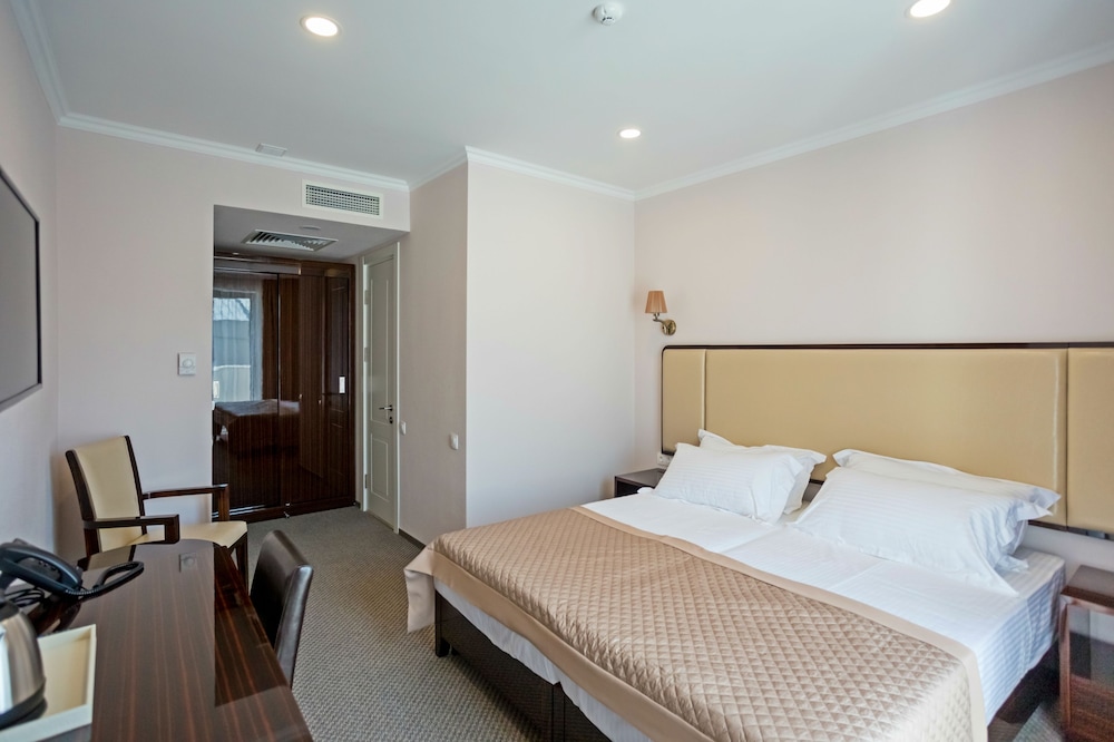 Hotel Genio 13