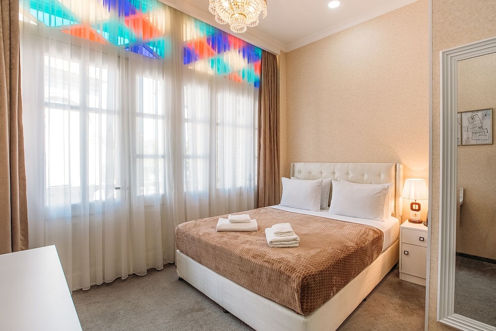 Aivani Hotel 18