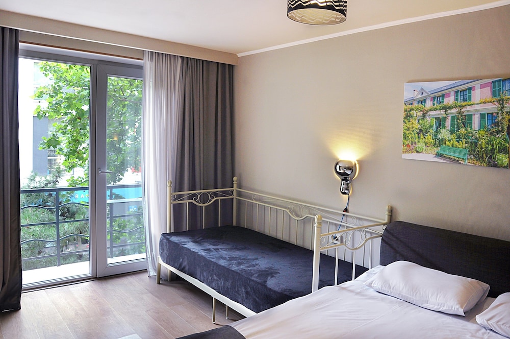 Art Hotel Claude Monet 6