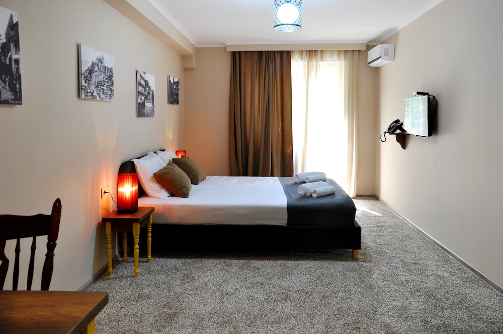 Art Hotel Claude Monet 17
