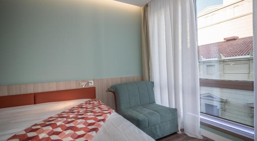 Casual Kubic Athens 5