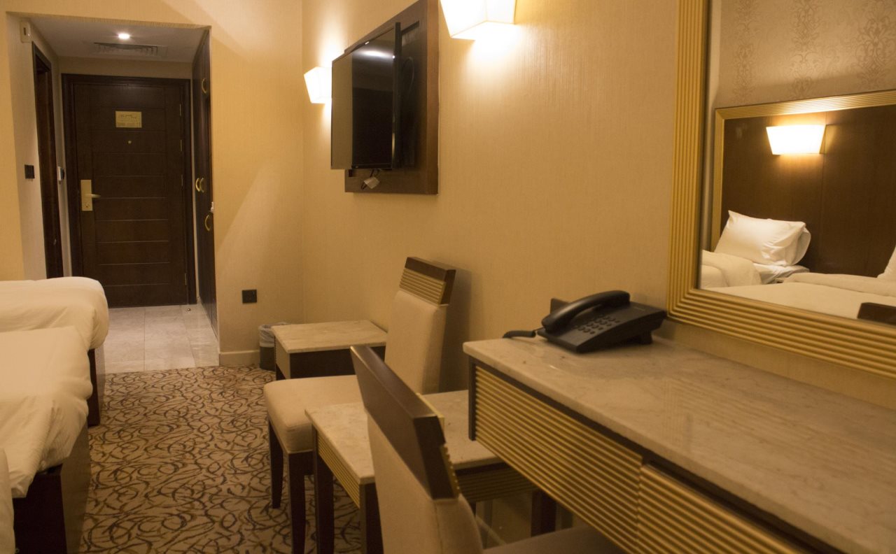 Dhiafat Al Raja Hotel 4
