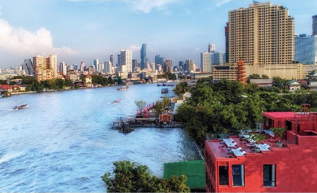 Amdaeng Bangkok Riverside Hotel 1