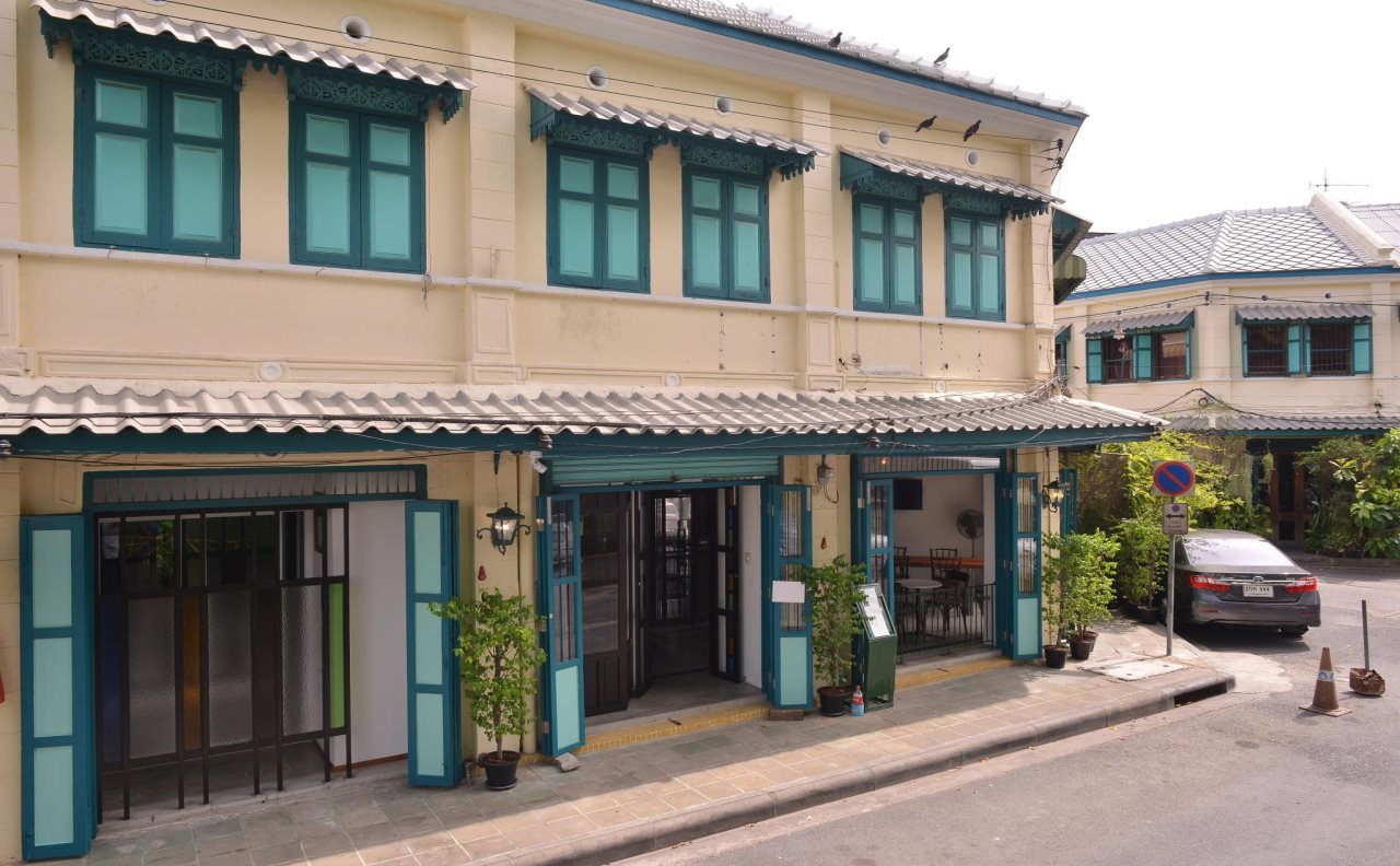 Neighbor Phuthon Boutique Hostel 10
