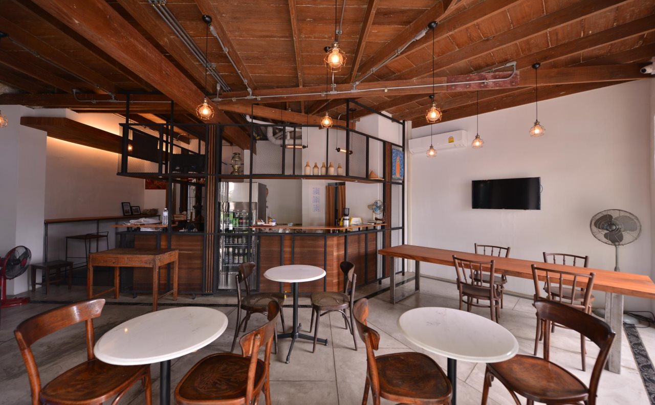 Neighbor Phuthon Boutique Hostel 21
