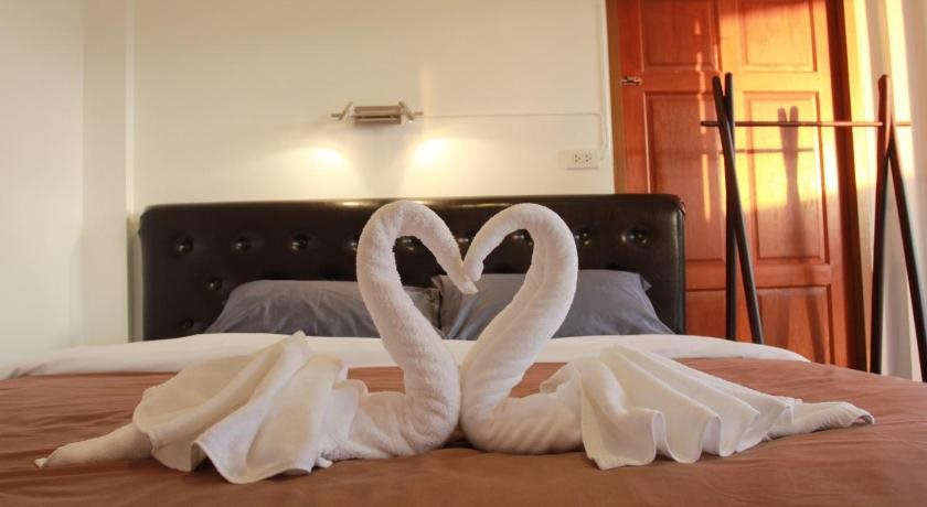 Barefeet Naturist Resort 11