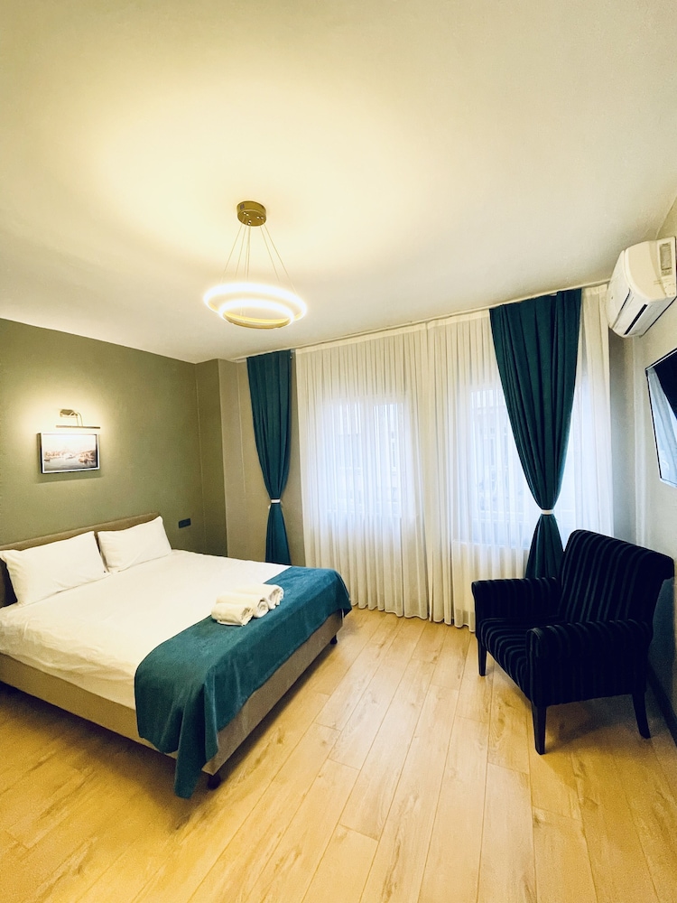 Puffin Suites & Rooms 14