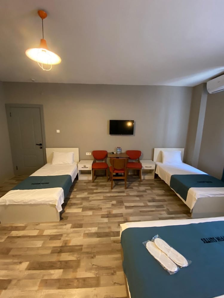 Puffin Suites & Rooms 7