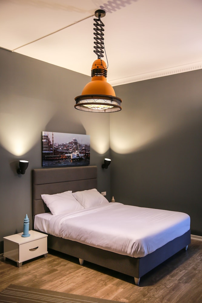 Flats Company - Karakoy Apartment 6