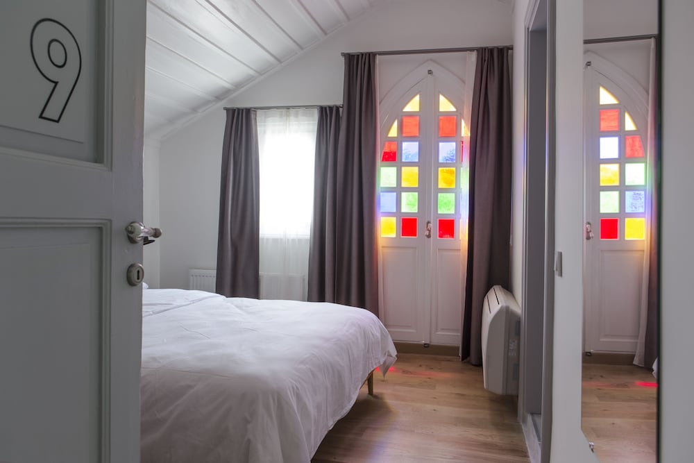 Serguzest Otel 11