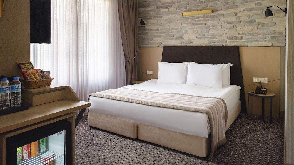 Mata Boutique Hotel 16