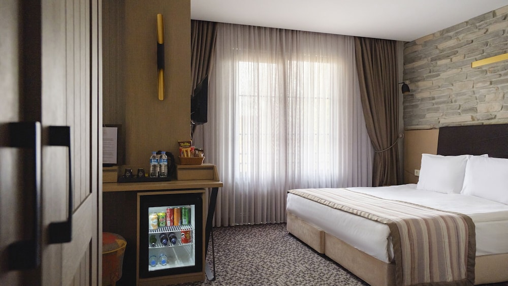 Mata Boutique Hotel 21